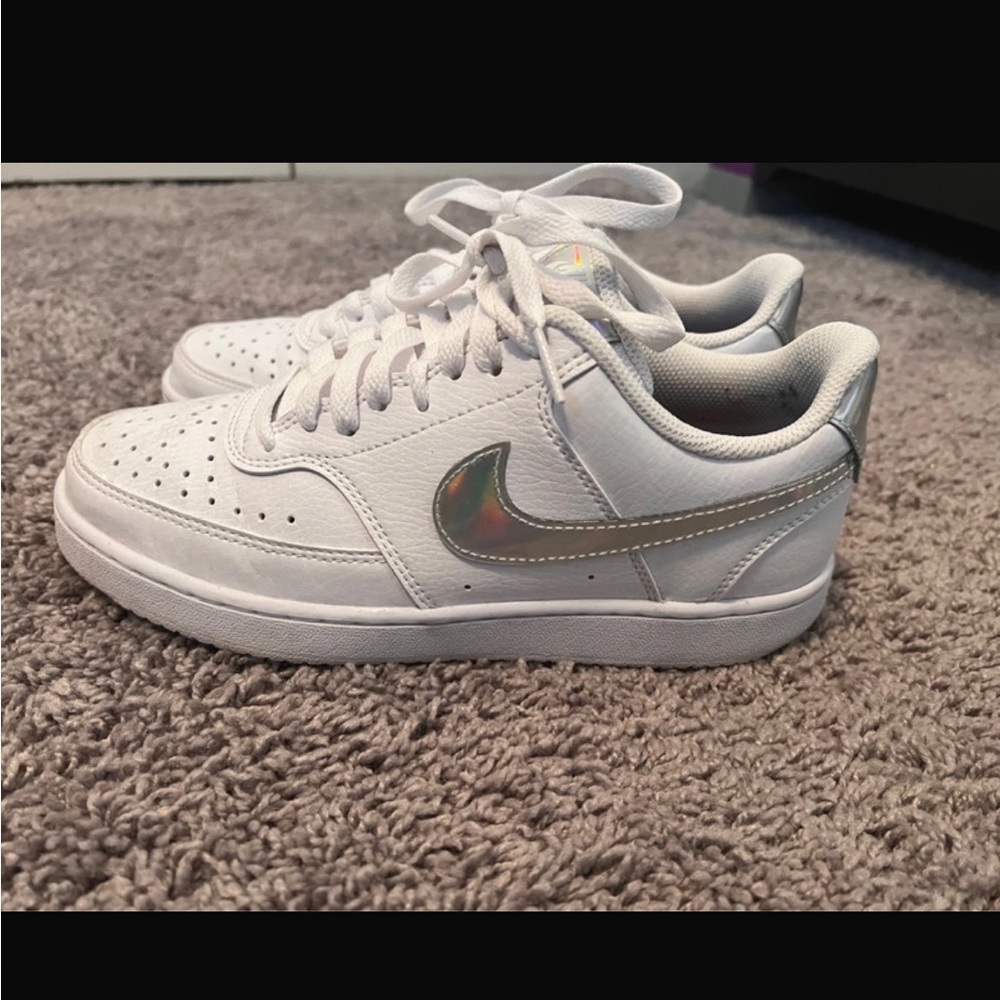 Nike sneakers! Great condition